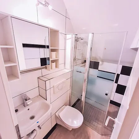 Shared House Gebersheim * Leonberg