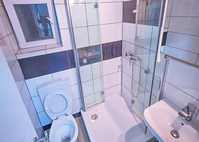 Shared House Gebersheim Rum i privatbostad *